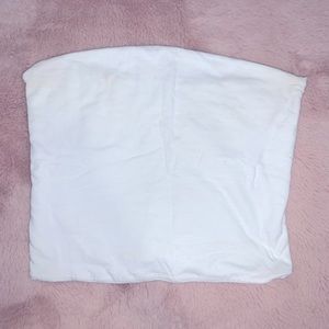 White crop top